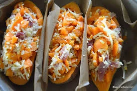 Cartofi dulci umpluti cu branza