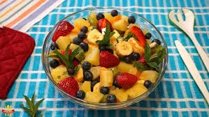 Salata de fructe