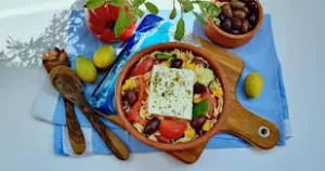 Salata orzo greceasca